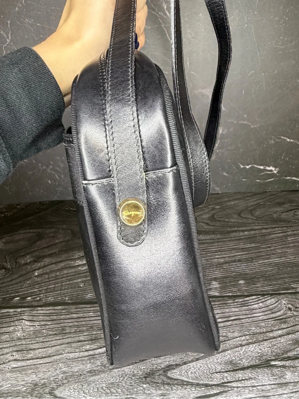Salvatore Ferragamo Vintage Black Leather Shoulder Bag | Gold Vara Bow
